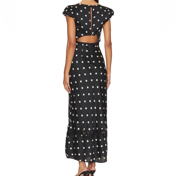 Butterfly Babe Midi Dress - Picture 3 of 8